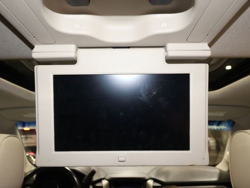 Used 2019 GMC Yukon Denali w/ Open Road Package image 20