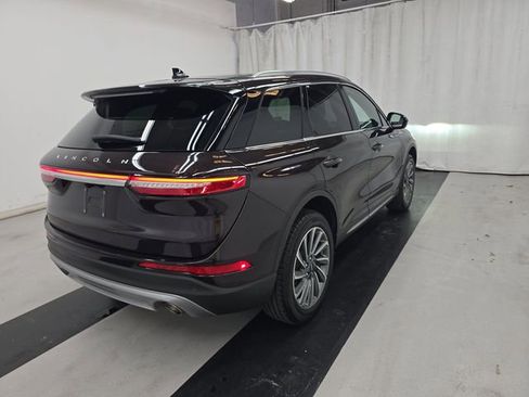 Used 2023 Lincoln Corsair Reserve image 4