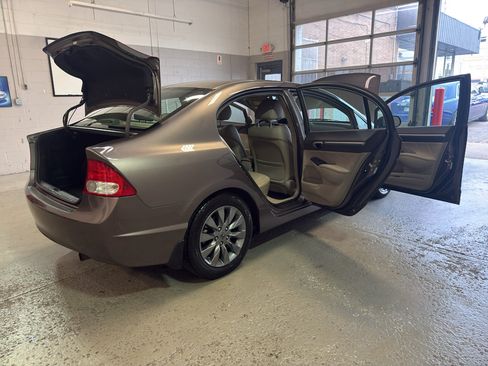 Used 2010 Honda Civic EX-L image 14