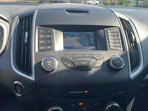 Used 2017 Ford Edge SEL image 11