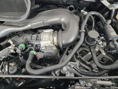 New 2025 Ford Transit 250 Low Roof image 22