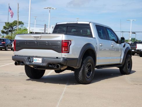 Used 2018 Ford F150 Raptor w/ Equipment Group 802A Luxury AWD/4WD image 10