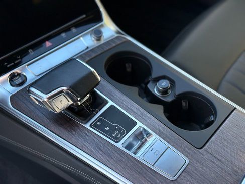 Used 2024 Audi A6 Premium Plus image 21