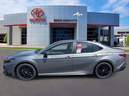 New 2026 Toyota Camry SE FWD image 6