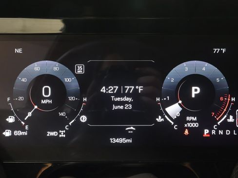 Used 2026 GMC Yukon XL Denali w/ Denali Reserve Package AWD/4WD image 12