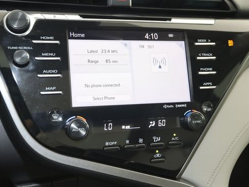 Used 2019 Toyota Camry XSE FWD image 27