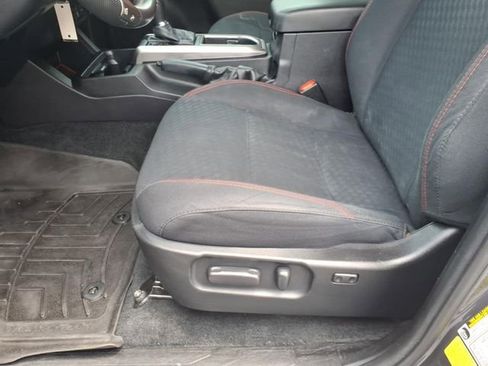 Used 2021 Toyota Tacoma SR5 RWD image 13