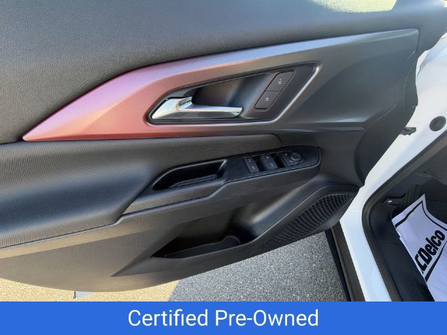 Certified 2024 Chevrolet Equinox EV RS FWD image 26