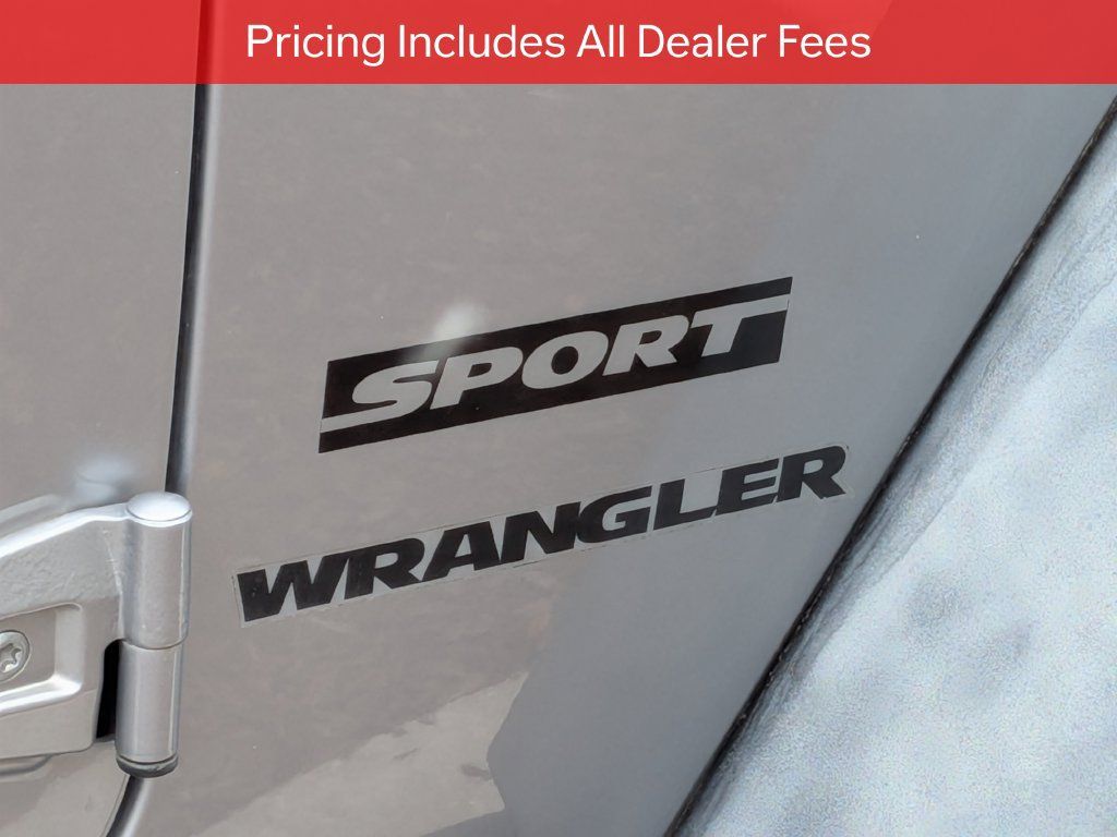 Used 2015 Jeep Wrangler Sport w/ Quick Order Package 24S AWD/4WD image 8