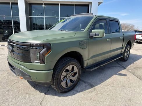 Used 2022 Ford F150 Lightning Lariat w/ Equipment Group 511A High AWD/4WD image 3