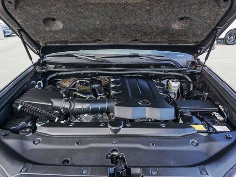 Used 2022 Toyota 4Runner SR5 Premium image 27