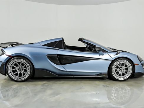 Used 2020 McLaren 600LT Spider RWD image 14
