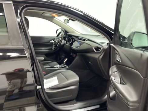 Used 2023 Buick Encore GX Select w/ Sport Touring Package FWD image 22