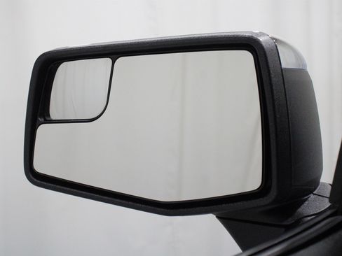 Used 2021 Chevrolet Silverado 1500 LT RWD image 12