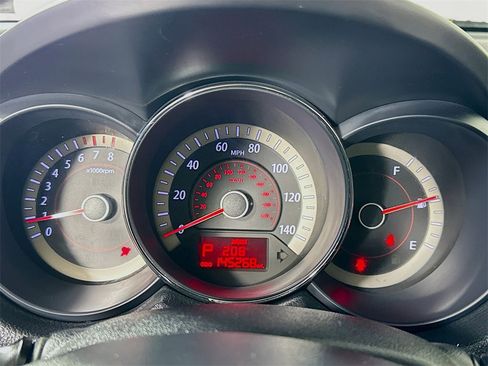 Used 2013 Kia Forte EX image 12