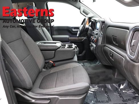 Used 2021 Chevrolet Silverado 1500 LT AWD/4WD image 26