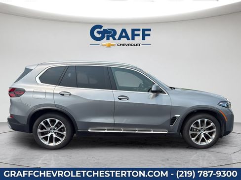 Used 2026 BMW X5 xDrive40i AWD/4WD image 9