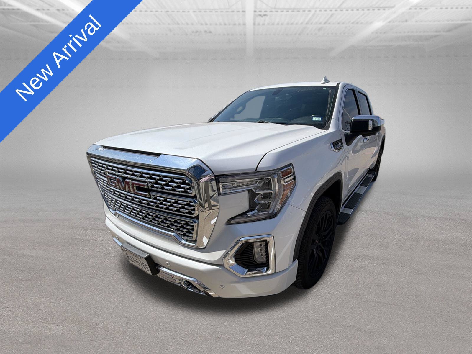 Used 2022 GMC Sierra 1500 Denali RWD image 1