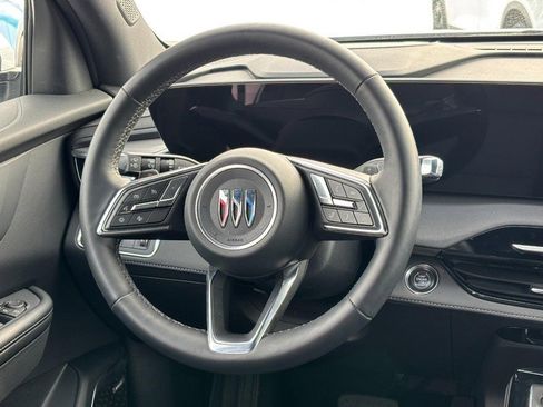 Certified 2025 Buick Enclave Preferred image 13