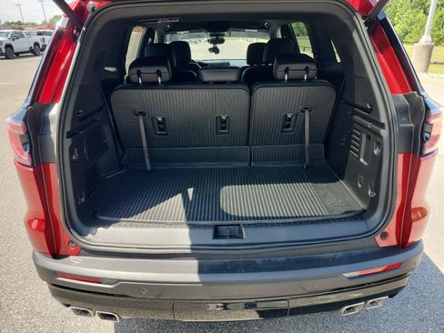 Certified 2026 GMC Acadia Elevation w/ Black Edition FWD image 9