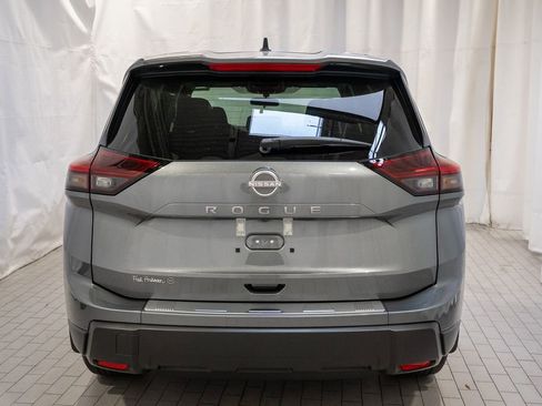 New 2026 Nissan Rogue SV image 5