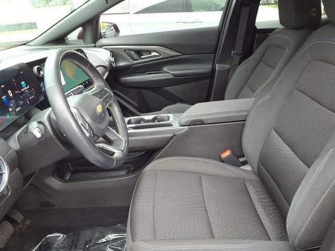Used 2025 Chevrolet Equinox EV LT w/ Comfort Package FWD image 14