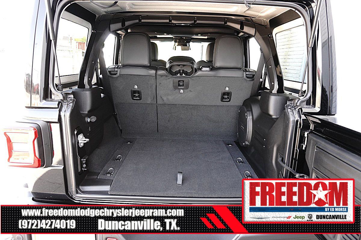 Used 2026 Jeep Wrangler Unlimited Rubicon AWD/4WD image 46