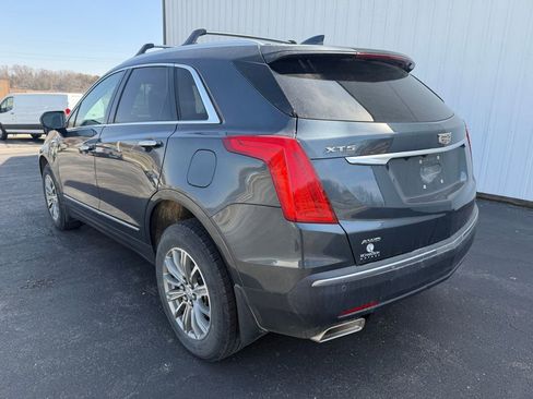 Used 2019 Cadillac XT5 Luxury image 2