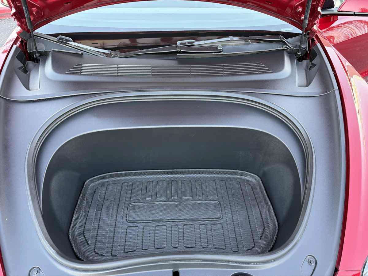 Used 2025 Tesla Model 3 Long Range RWD image 38