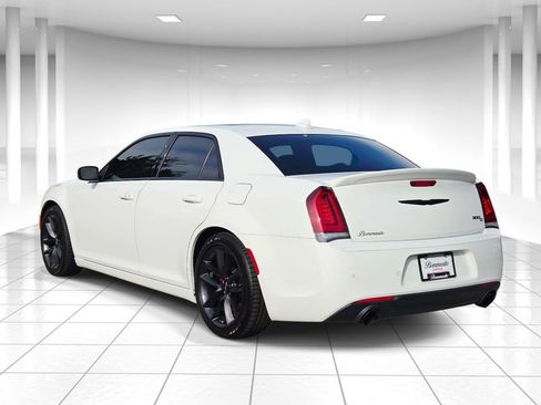 Certified 2023 Chrysler 300 C RWD image 5