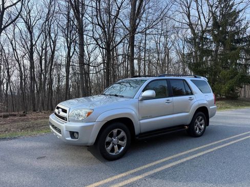 Used 2008 Toyota 4Runner Limited image 2
