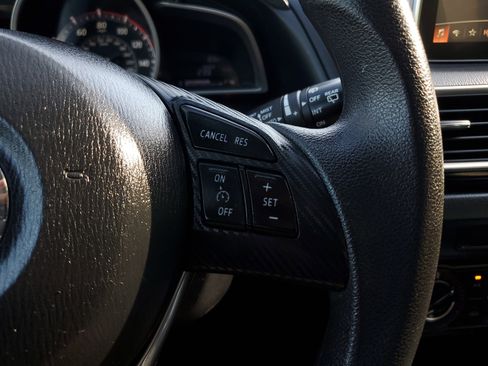 Used 2016 MAZDA MAZDA3 i Sport w/ Preferred Equipment Package image 21