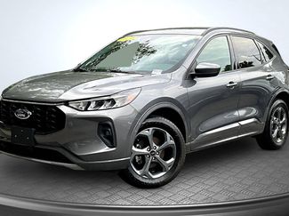 Used 2023 Ford Escape ST-Line Select AWD/4WD video 1