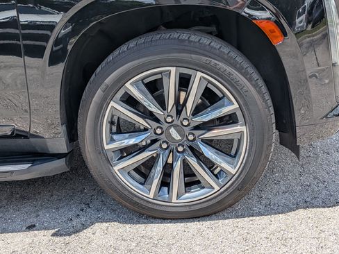 Used 2023 Cadillac Escalade Sport AWD/4WD image 11