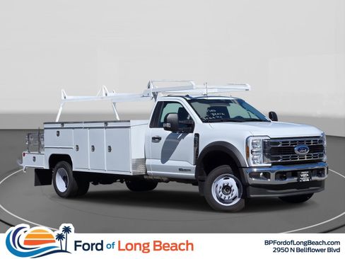 New 2024 Ford F450 XL w/ XL Chrome Package image 1