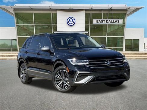 Certified 2024 Volkswagen Tiguan Wolfsburg Edition image 1