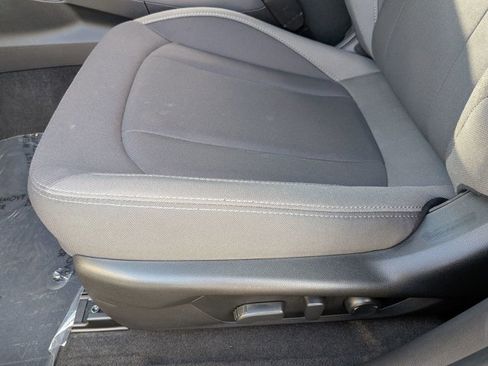 Certified 2025 Subaru Crosstrek 2.0i Premium image 11