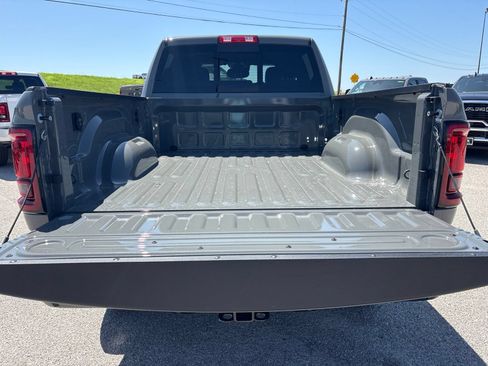 New 2026 RAM 2500 Tradesman AWD/4WD image 29