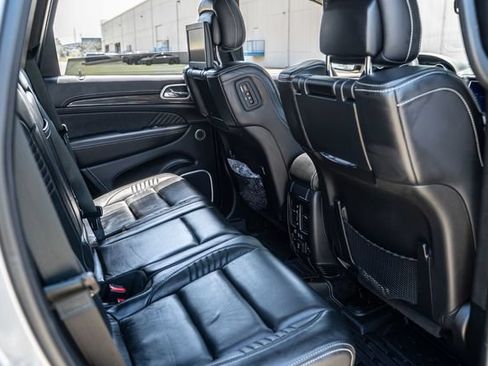 Used 2018 Jeep Grand Cherokee Trackhawk AWD/4WD image 28