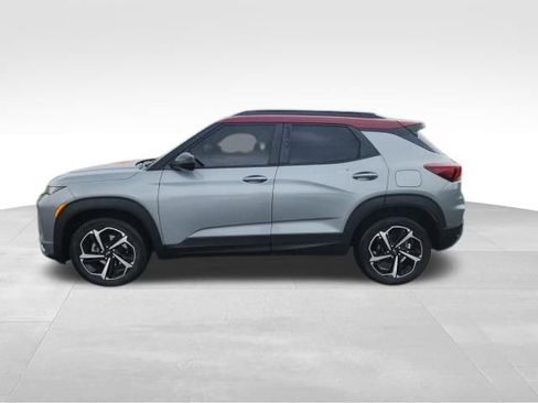 Used 2023 Chevrolet TrailBlazer RS FWD image 6
