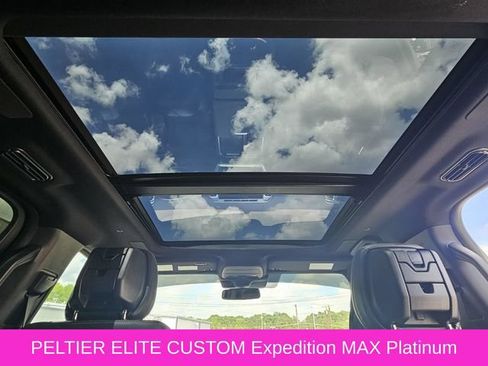 New 2026 Ford Expedition Max Platinum w/ Stealth Performance Package AWD/4WD image 9
