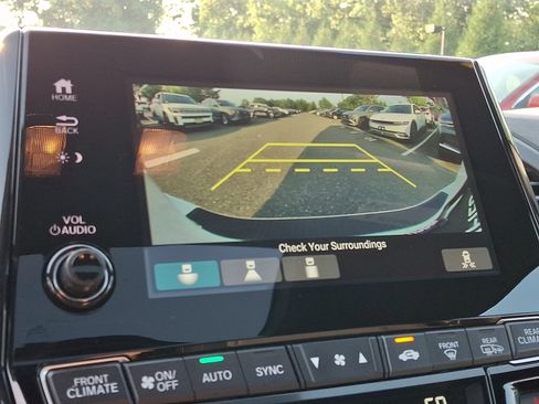 Used 2024 Honda Odyssey Sport image 20