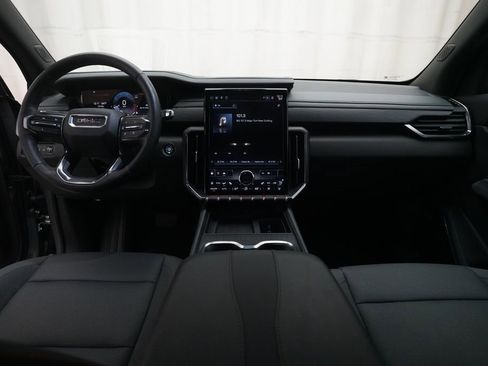 Used 2024 GMC Acadia AT4 AWD/4WD image 5