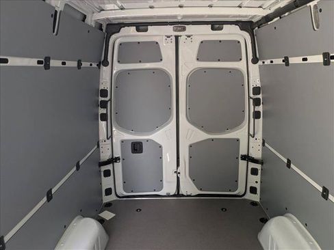 New 2026 Mercedes-Benz Sprinter 2500 image 15