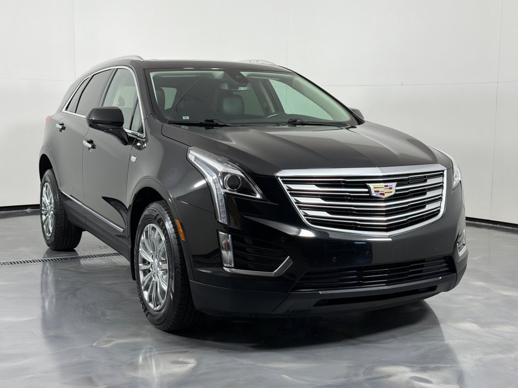 Used 2019 Cadillac XT5 Luxury AWD/4WD image 3