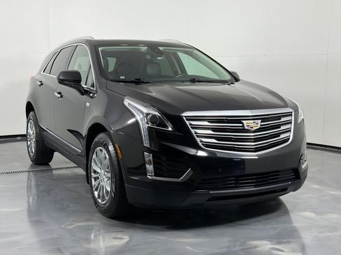 Used 2019 Cadillac XT5 Luxury AWD/4WD image 3