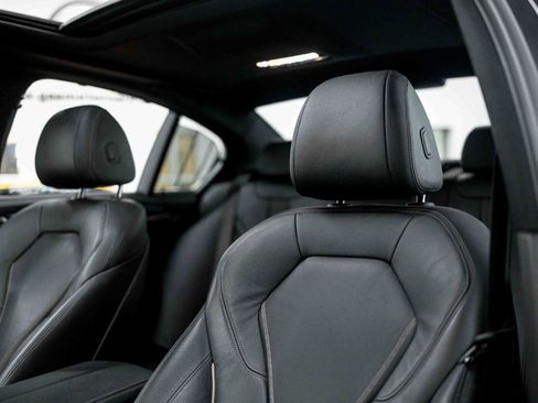 Used 2019 BMW 540i w/ M Sport Package RWD image 43