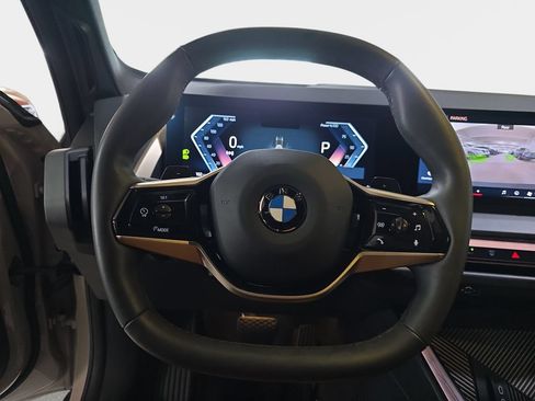 Used 2025 BMW X3 xDrive30i AWD/4WD image 16