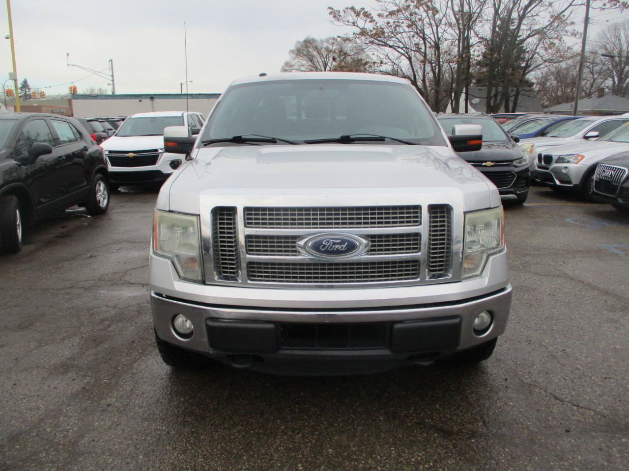 Used 2011 Ford F150 Lariat w/ Lariat Plus Pkg AWD/4WD image 2