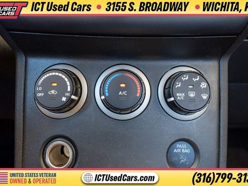 Used 2012 Nissan Rogue S FWD image 16